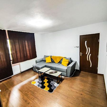 ديفا Caragiale Residence المظهر الخارجي الصورة